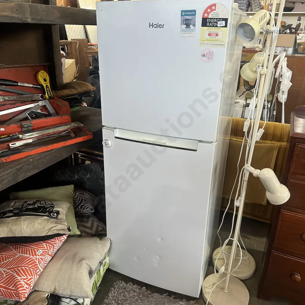 Haier Fridge/freezer. Image 1++