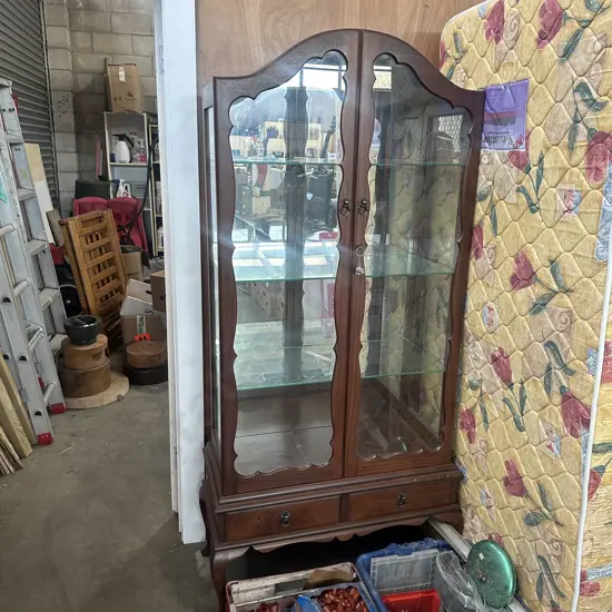 Chine cabinet.