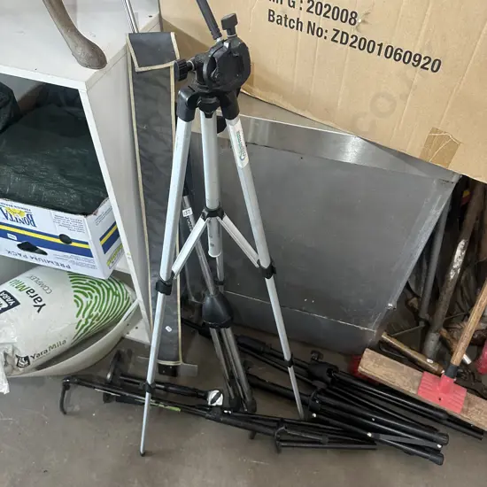 Tripods, guitar stand, mic stand and square etc.