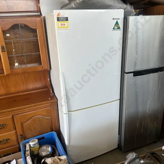 Westinghouse fridge/freezer.