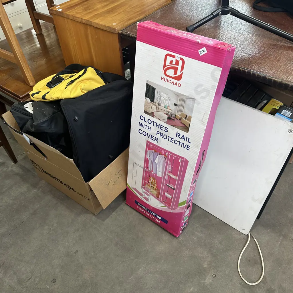 mobile wardrobe and asst bags Image 1++