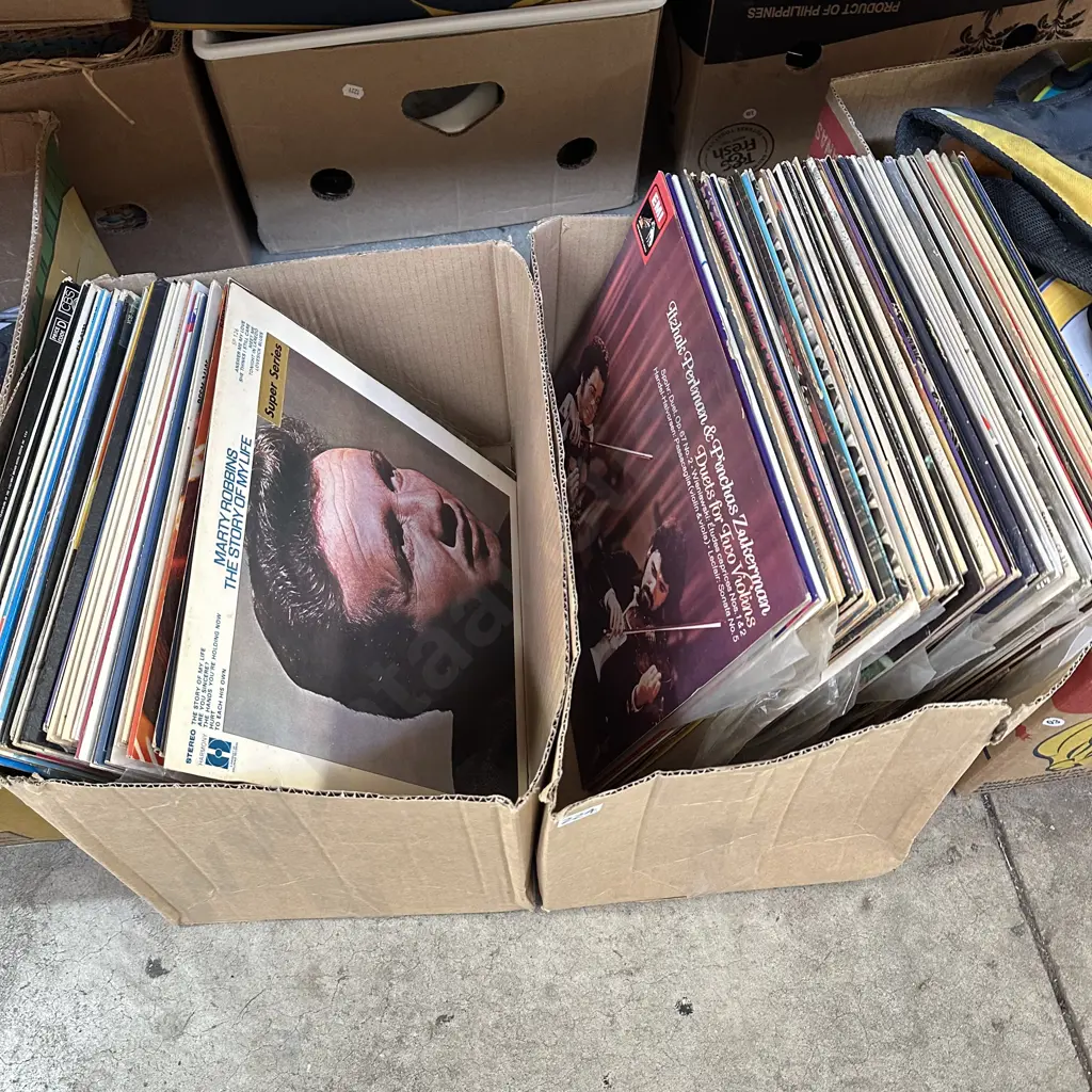 2 box LPs Image 1++