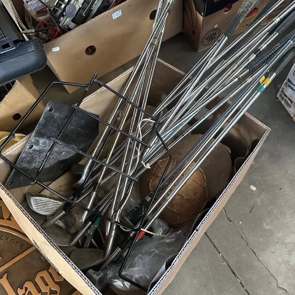 golf clubs Image 1++