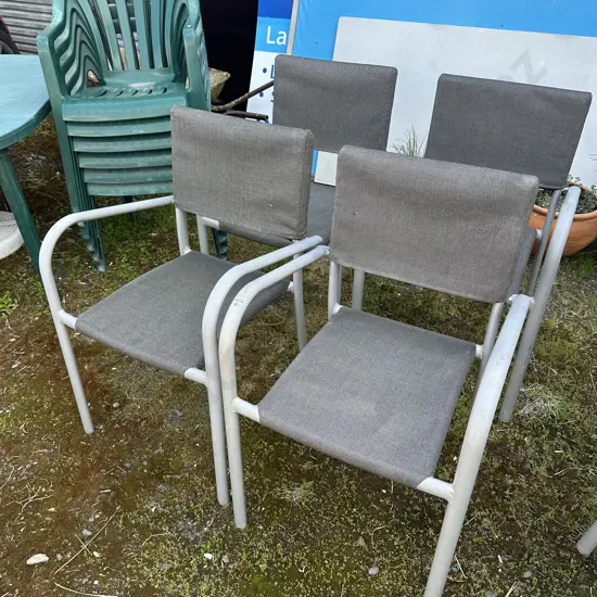 4 outdoor chairs
