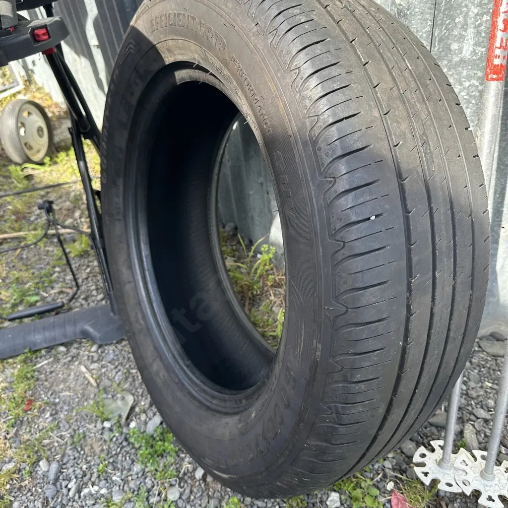 Goodyear  tyre 225/65 R17 Image 1++