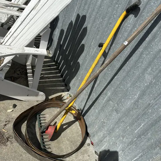 copper and 2 tools
