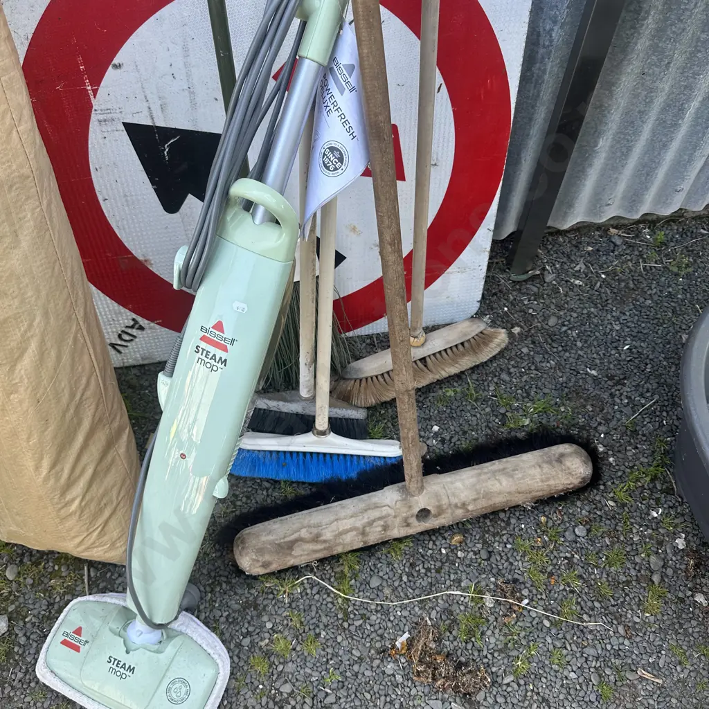 Bissell steam mop and five brooms. Image 1++