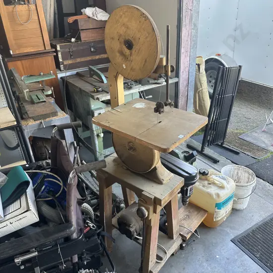 Bandsaw.