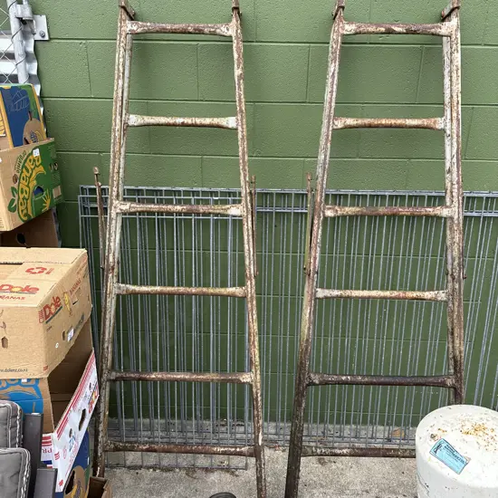 Pr of painters trestles
