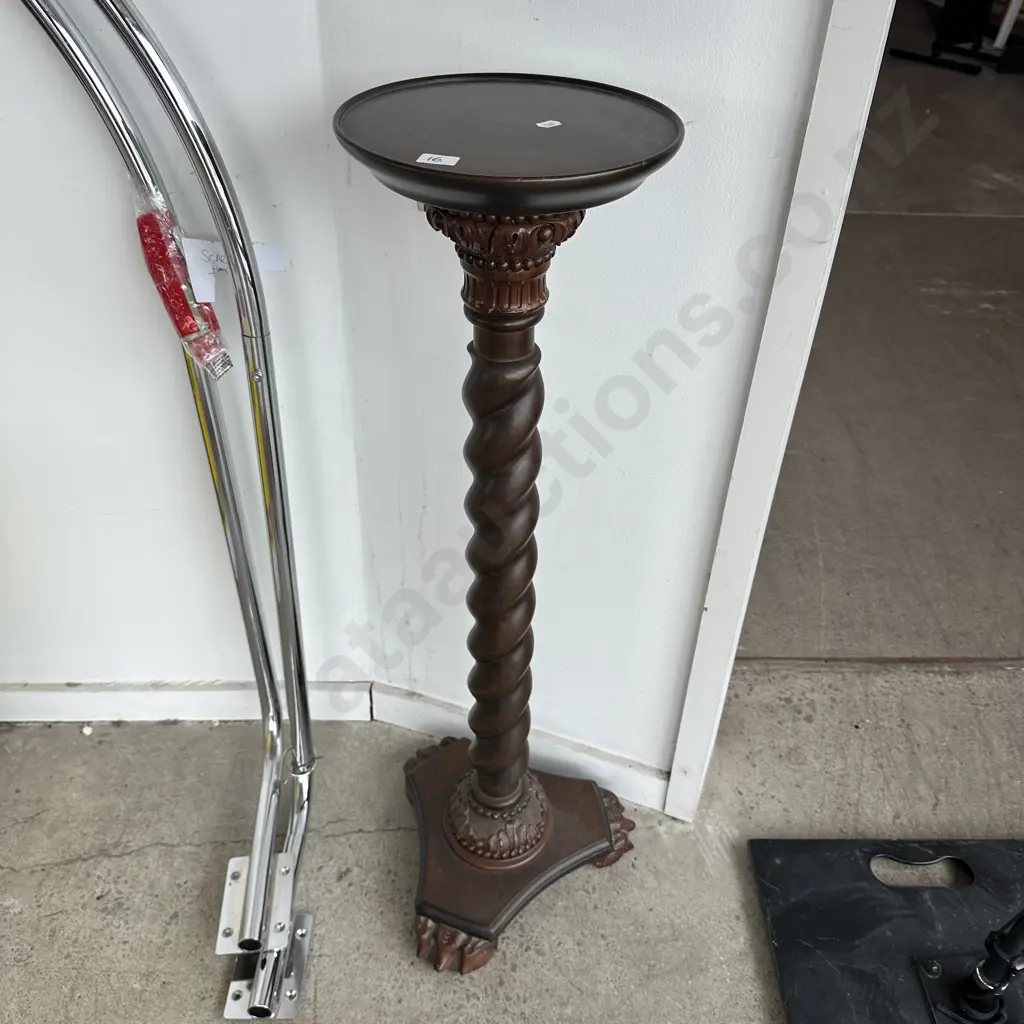 Barley twist plant stand Image 1++