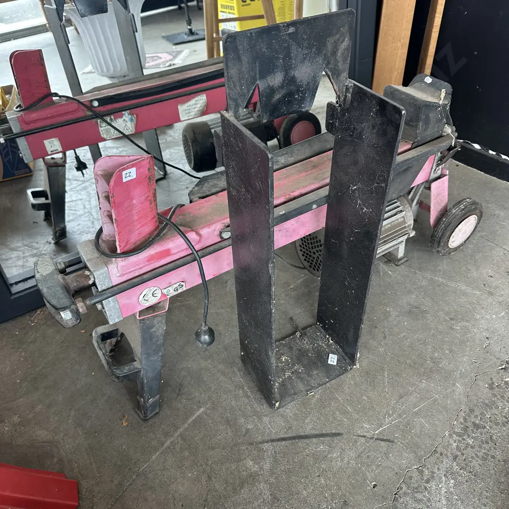 electric wood splitter Image 1++
