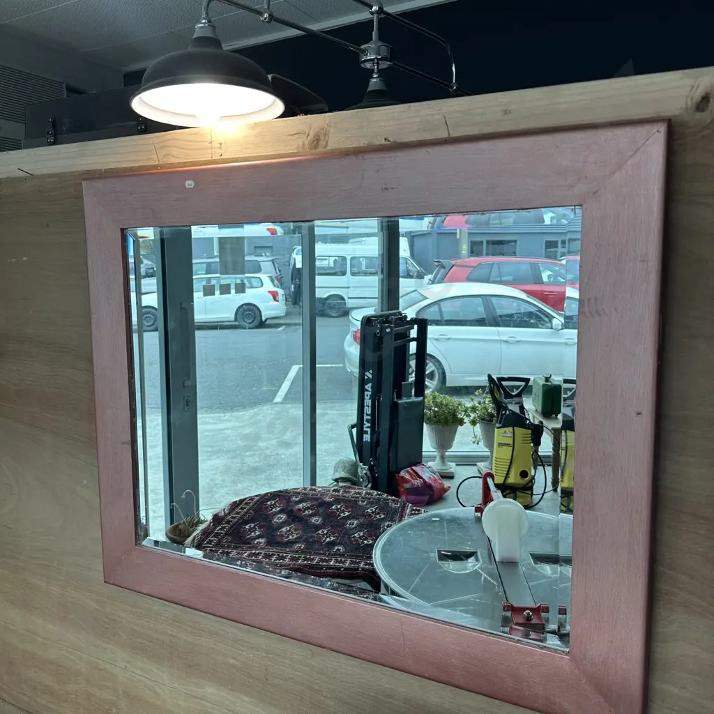 large bevelled mirror 980 x 780mm Image 1++