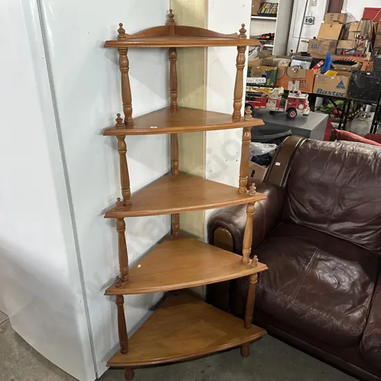 corner shelf