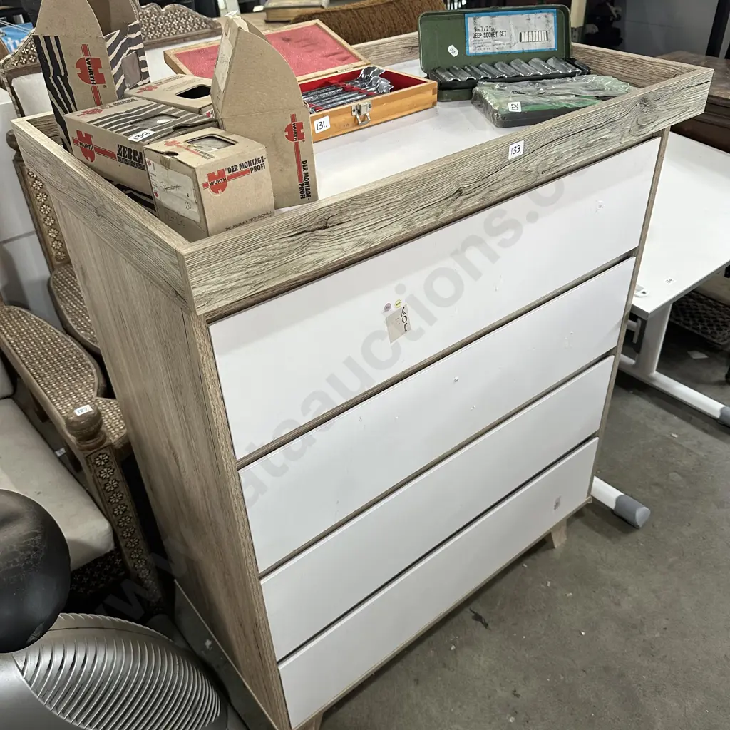 drawers with change table Image 1++