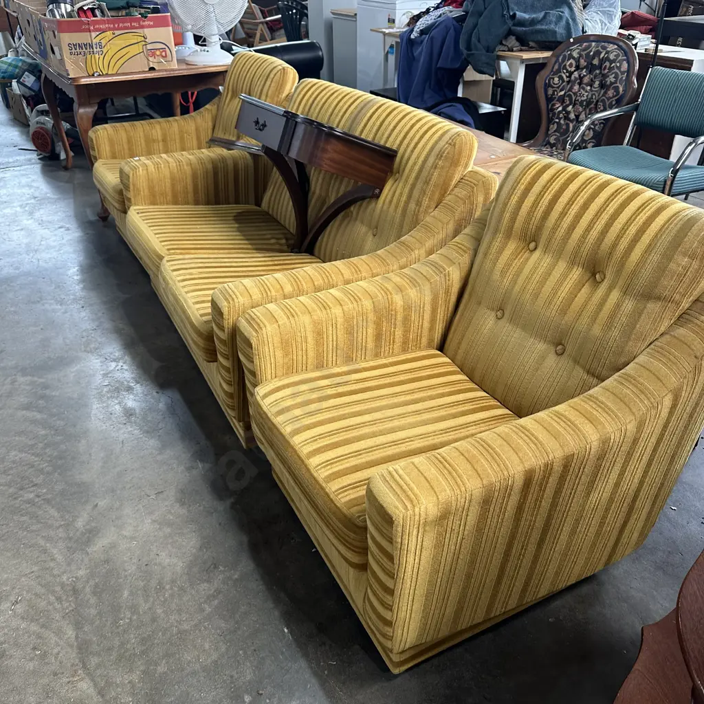 3pc lounge suite Image 1++