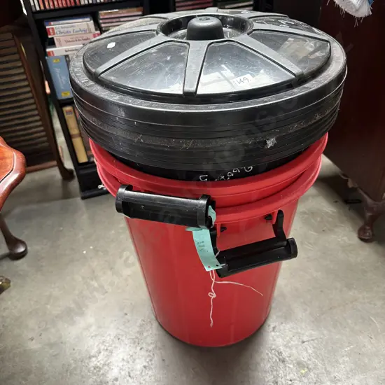 3 bins