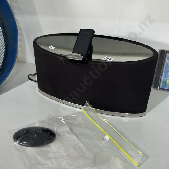 Bowers & Wilkins Zeppelinmini speaker dock with remote.