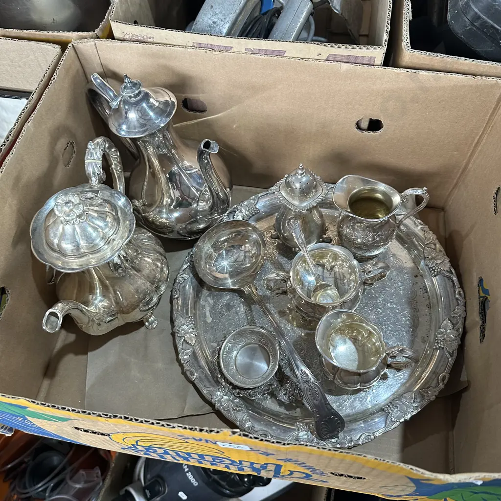 Silver service. Image 1++