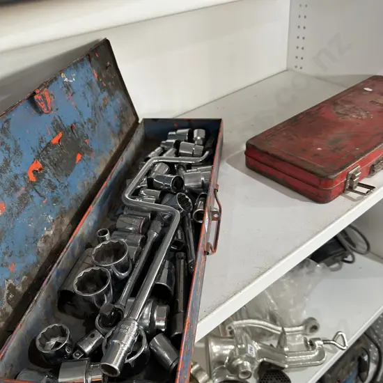 Two part socket sets.