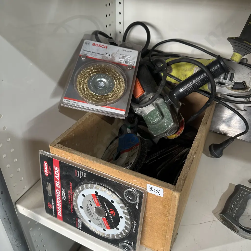 Ryobi, B&D angle grinders plus disks and diamond blade. Image 1++