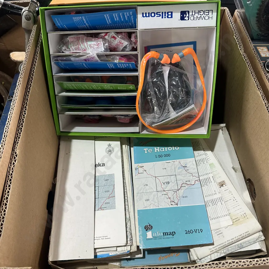 maps and air plugs Image 1++
