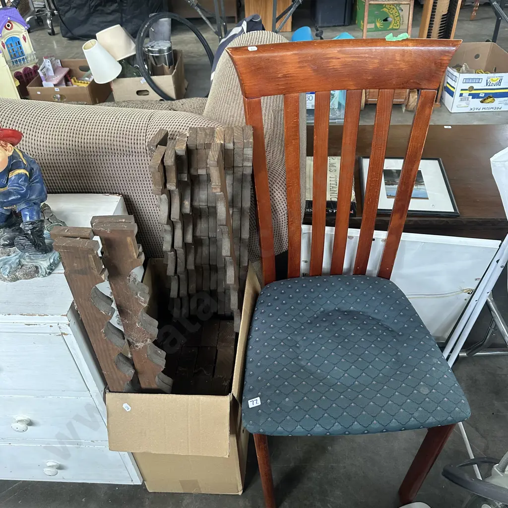 chair and wine rack Image 1++