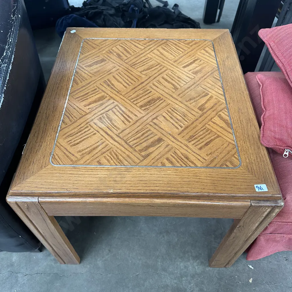 coffee table Image 1++