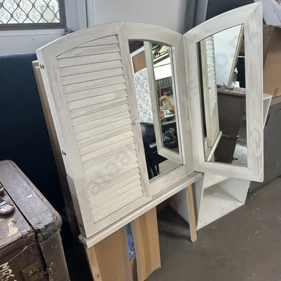 3 way mirror