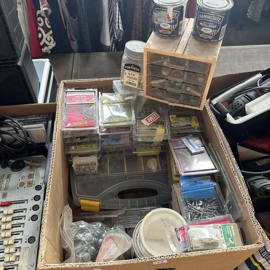 hardware etc Image 1++