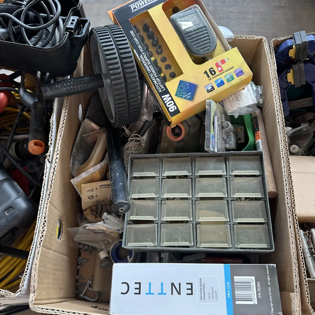 casters, adapters , timers, garden stuff, light control etc Image 1++