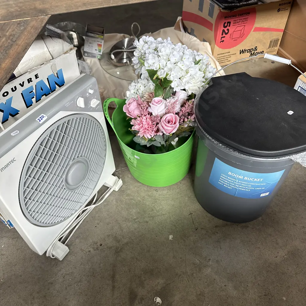 fan, flowers, boom bin Image 1++