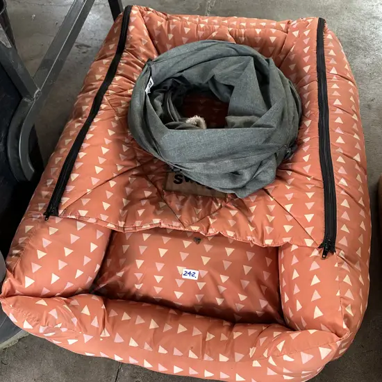 pet bed etc