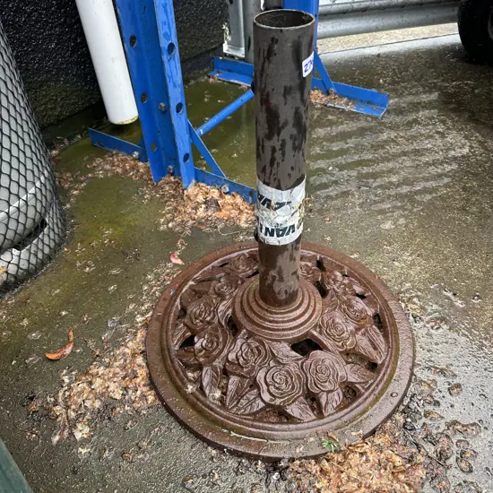cast umbrella stand