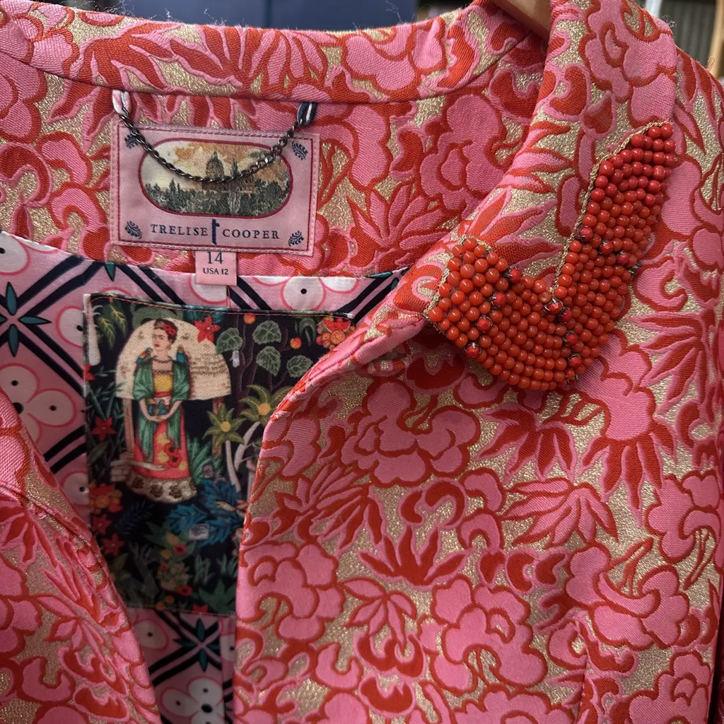 Trelise Cooper "Hello Taylor" coat size 14 Image 1++