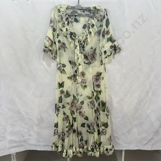 Trelise Cooper "Spring Fling- Take a dance on me" spring 20 size 10