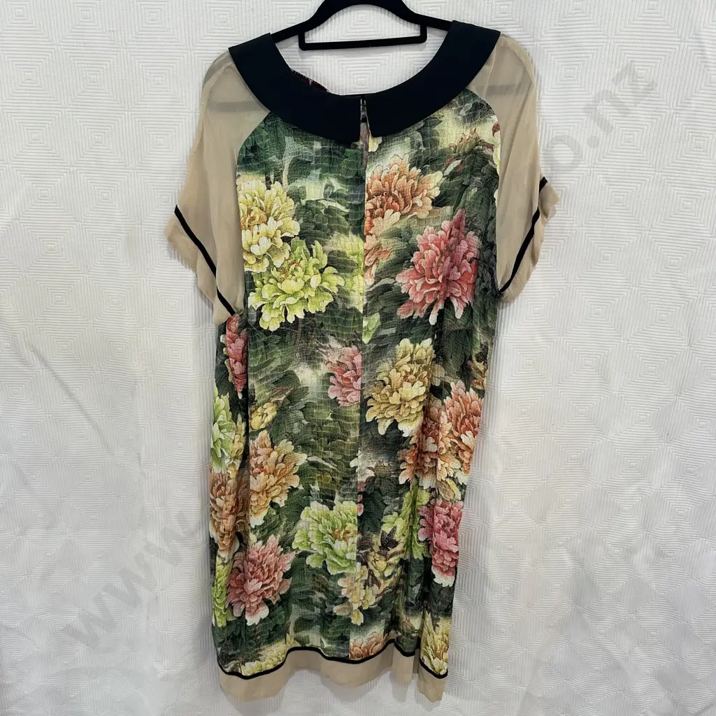 Trelise Cooper "Green eyed dress" silk size 14 Image 1++