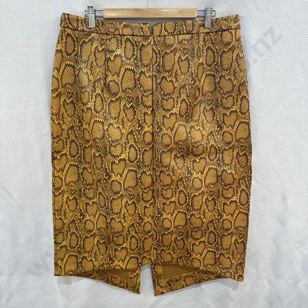 Trelise Cooper "Lickety Split- Monty python" skirt with tag $399 size 14 Image 1++
