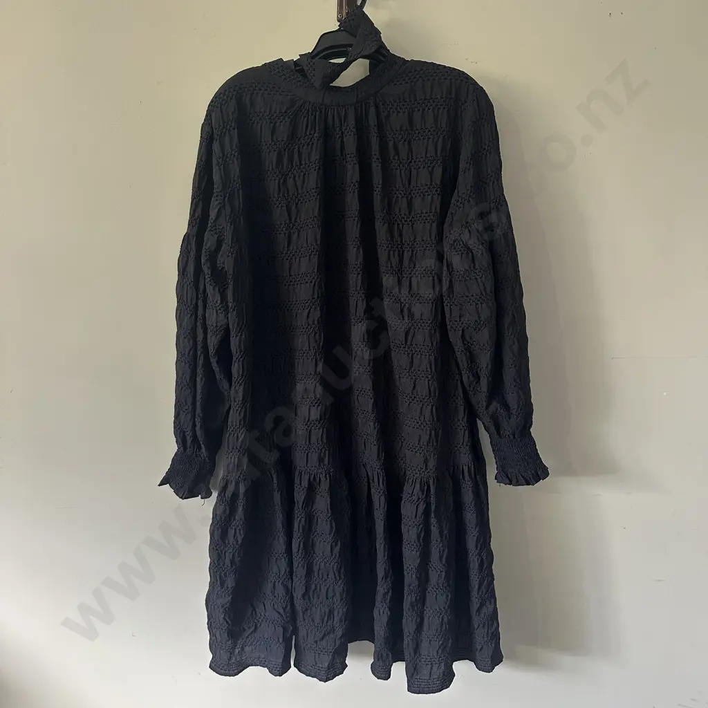 Moochi dress size 12 Image 1++