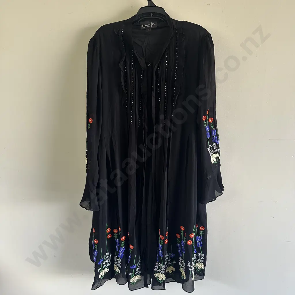 Trelise Cooper "MADE IN LOVE" viscose dress size XL Image 1++