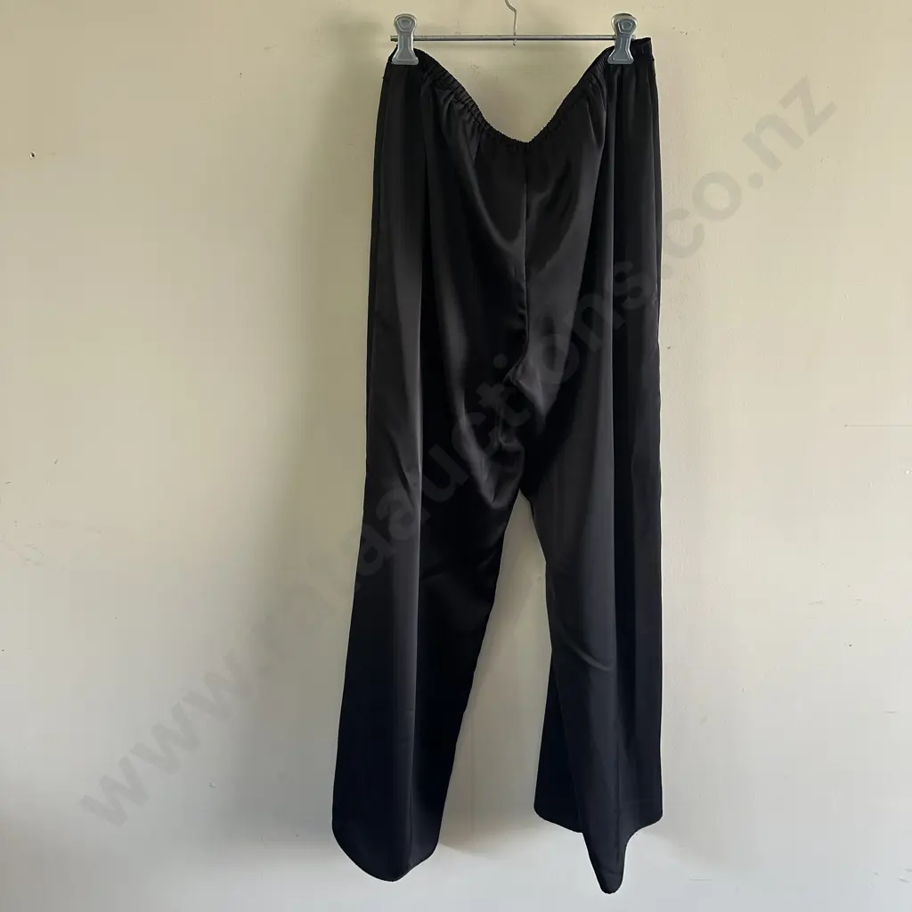 ZARA satin pants size XL with tag Image 1++