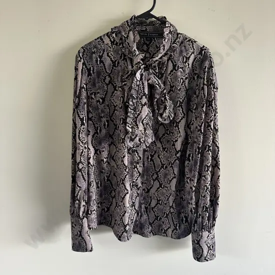 Trelise Cooper "Slippery as a snake" size 12