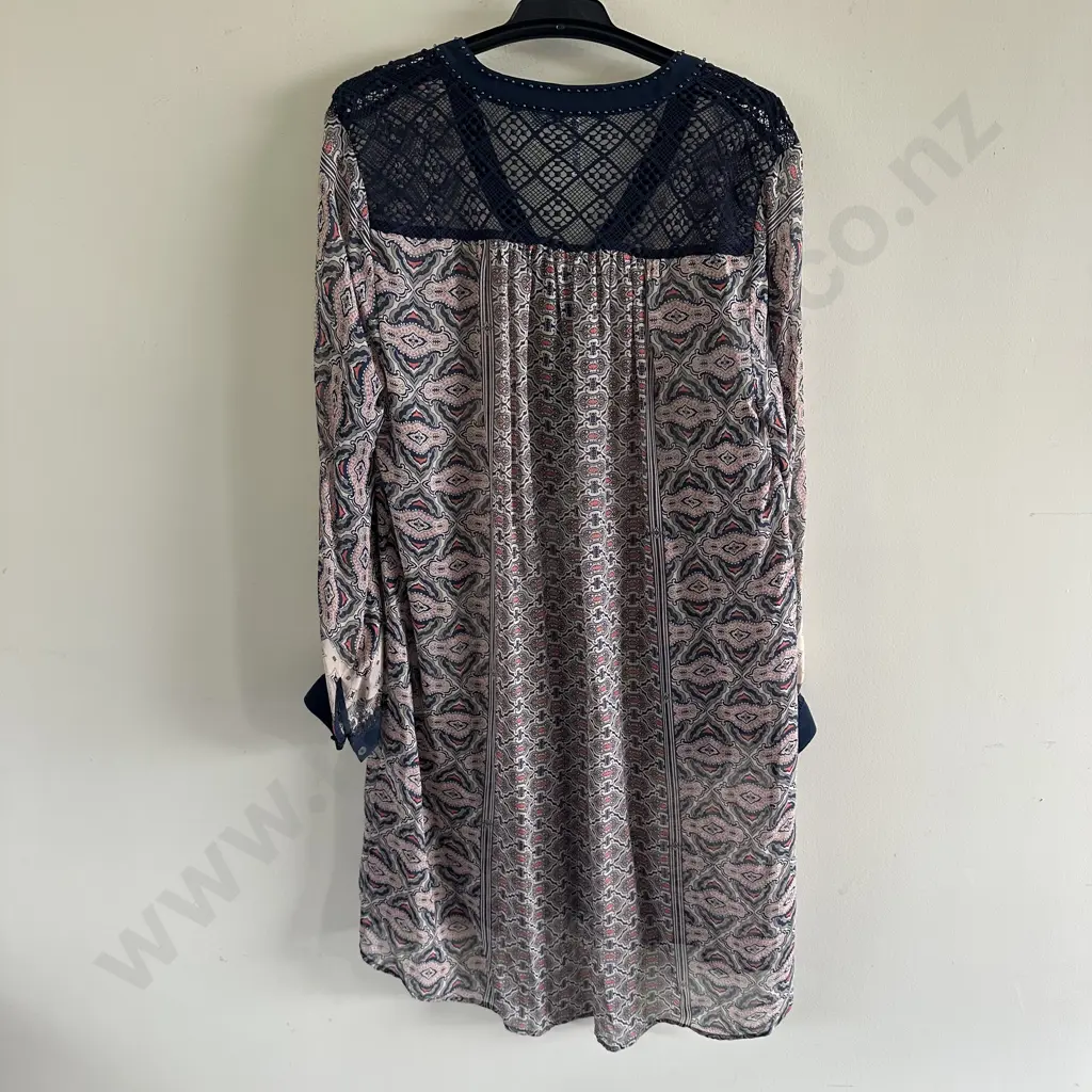 LOOBIES STORY size 12 viscoe dress Image 1++