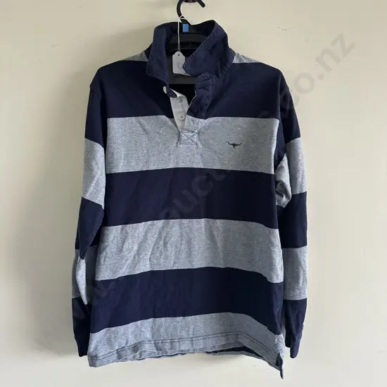 R. M. Williams rugby jersey size S