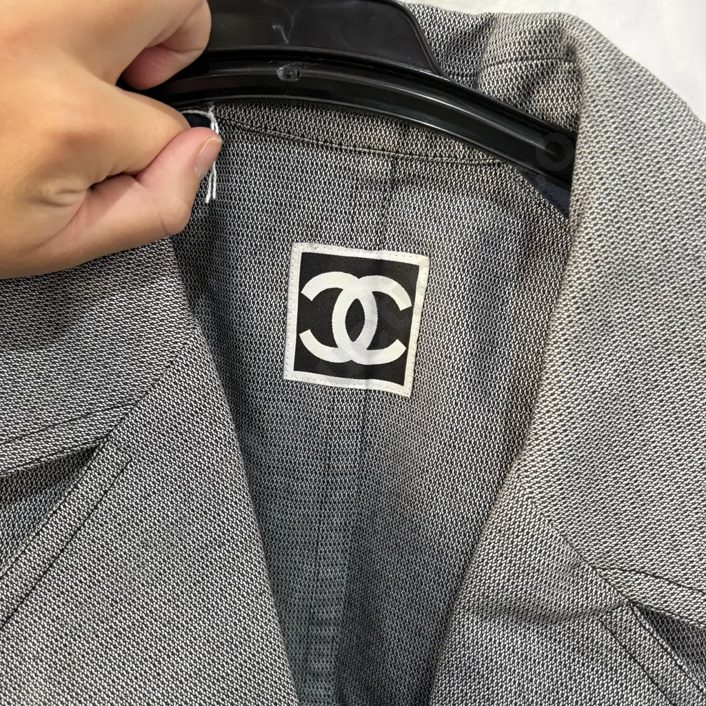 CHANEL size 36 jacket Image 1++