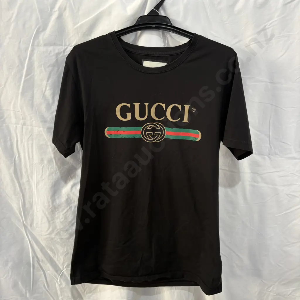 GUCCI T size L Image 1++