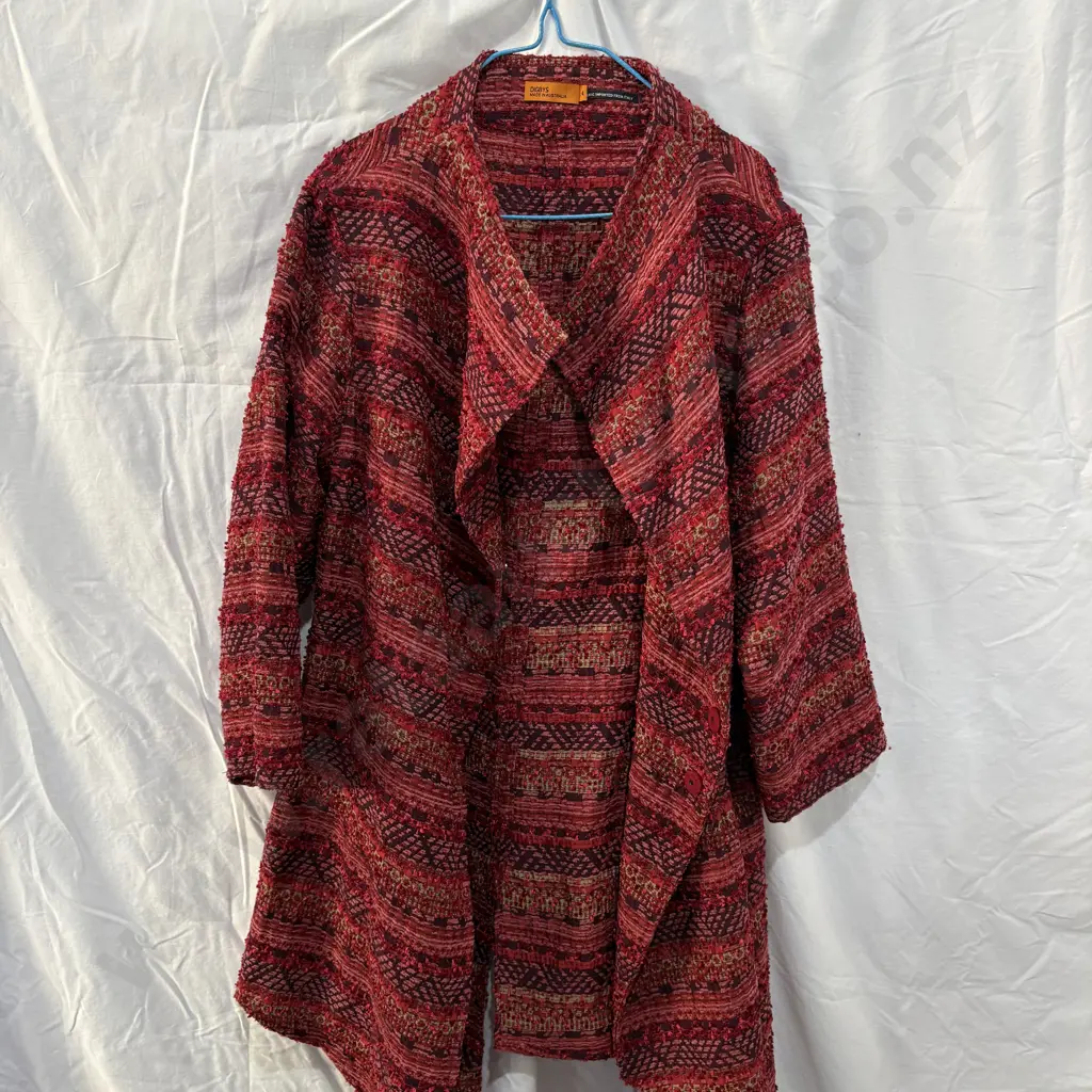 DIGBYS coat Australia size 4 Image 1++