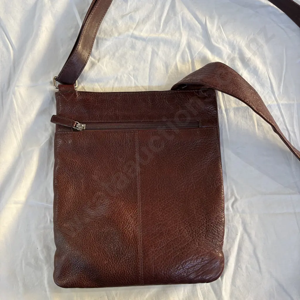 RADLEY London leather purse Image 1++