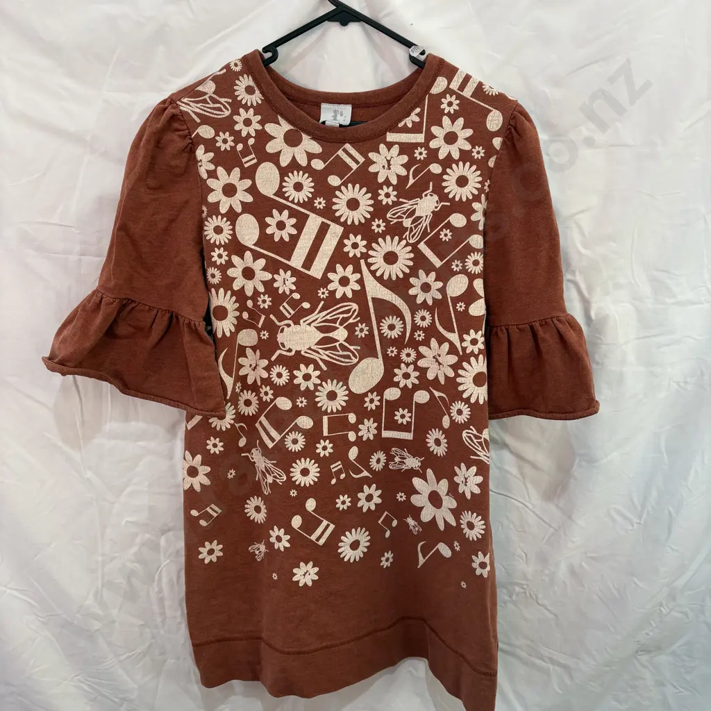 KAREN WALKER runaway dress "American Girl" collection (detail below) Image 1++