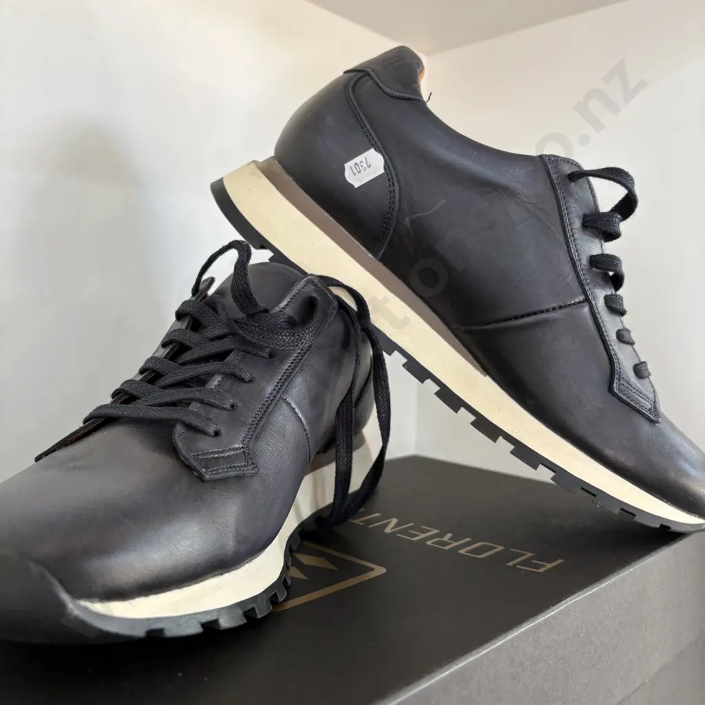 Florentino sport shoes navy s40 Image 1++