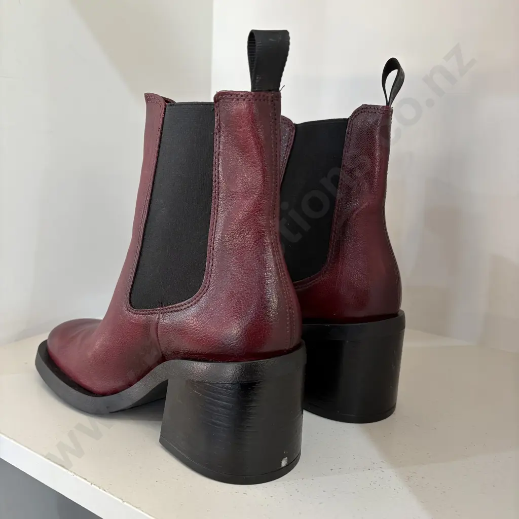 MJUS LUX vinaccia s 40 Image 1++